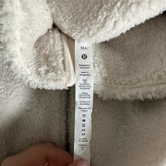 Lululemon Sherpa Scuba Half-Zip - Picture 2 of 2